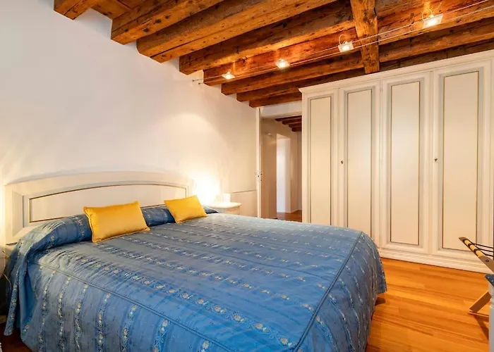 Ca' Bruna San Trovaso